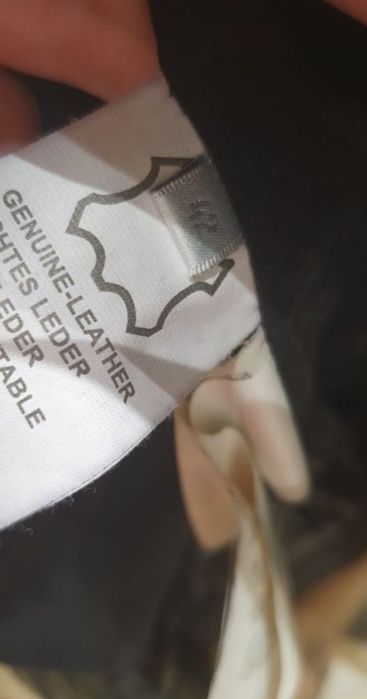 Кожено   яке, Италия