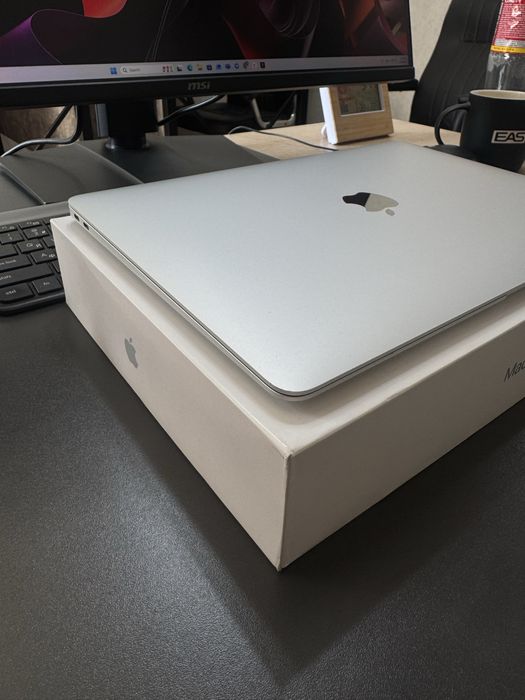 Macbook air m1 91% ideal 500$