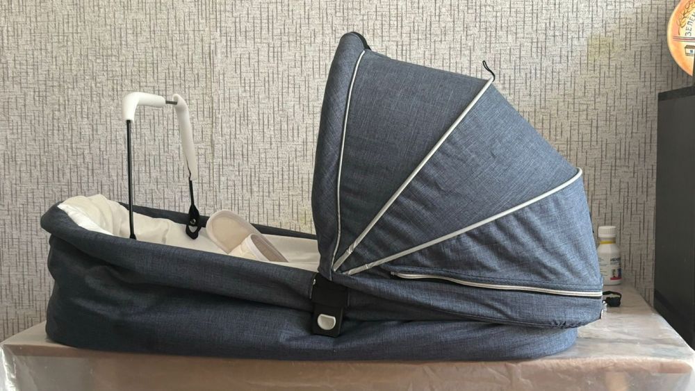 Продаю коляска для двойняшек