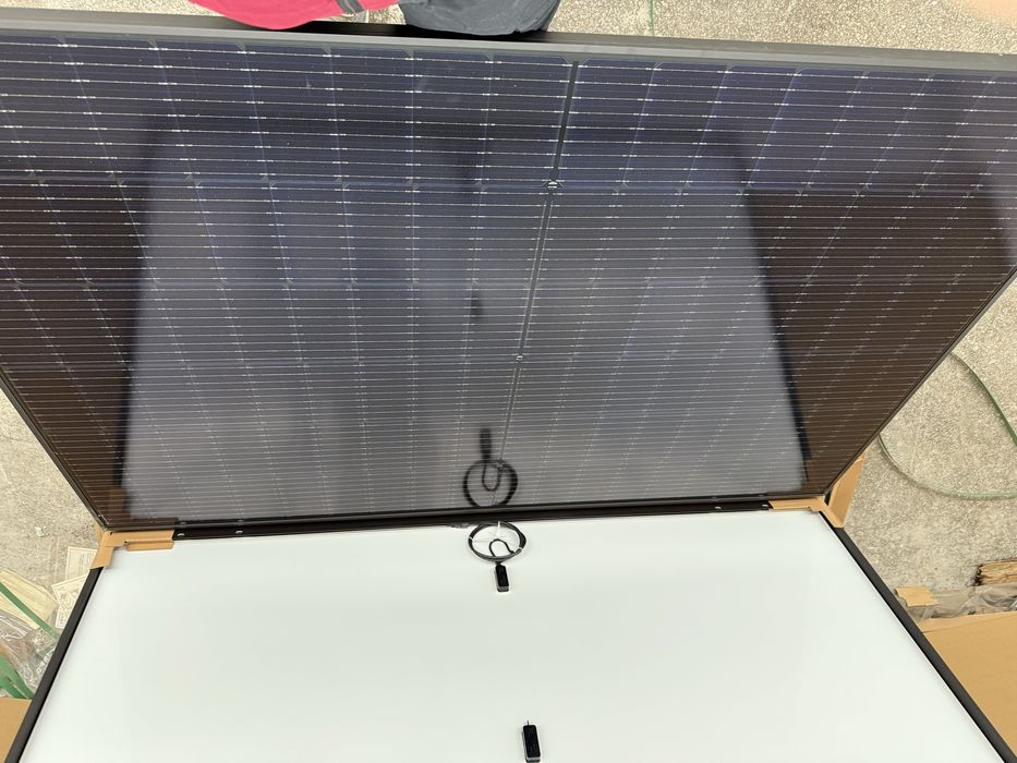 TRINA Vertex 415w - panou fotovoltaic (ca Longi, Canadian, Jinko)