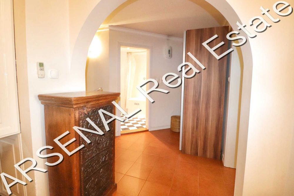 Дава се под наем Двустаен апартамент в София, Лозенец - 77 кв.м за 650 € - Снимка #1