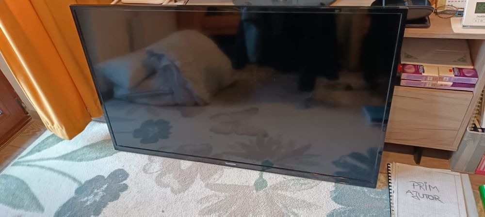 Televizor 50” 4K UHD Telefunken – Smart TV – Funcționează perfect