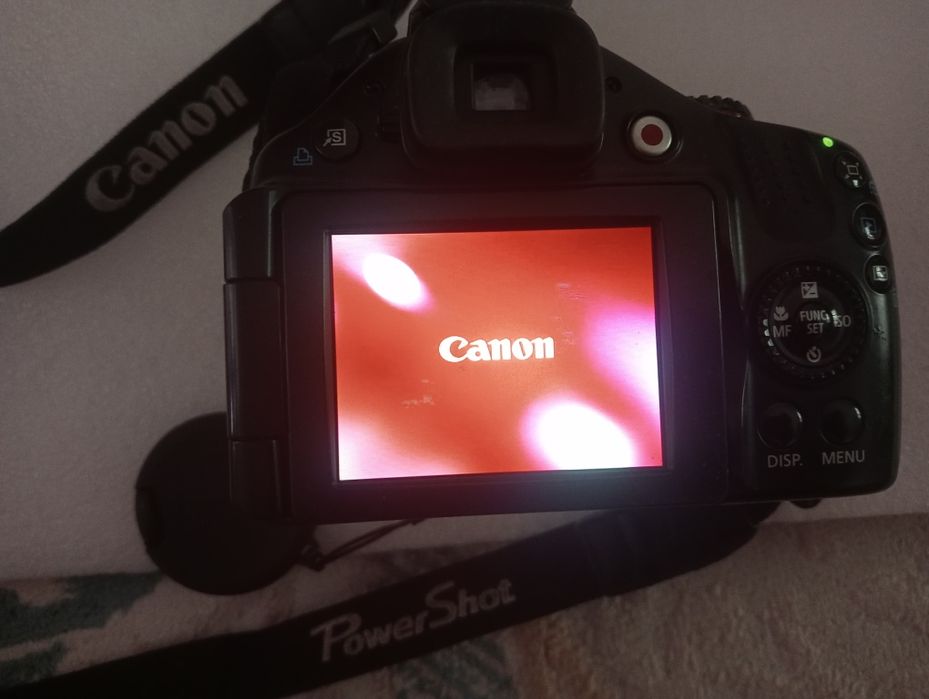 Фотоаппарат Canon !