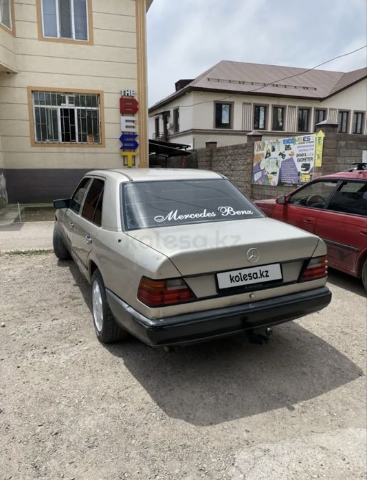 Продам w124 2.2