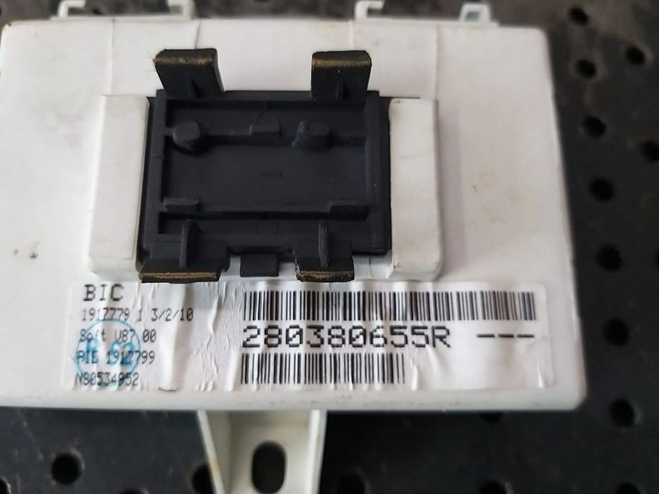 Modul navigatie renault megane 3 280380655r