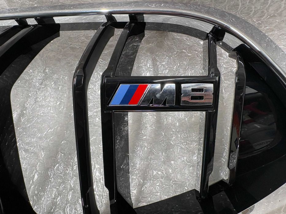 Нови Оригинални Бъбреци / Грил Хром За БМВ М8 Ф91 Ф92 Ф93 8074875 BMW M8 F91 F92 F93