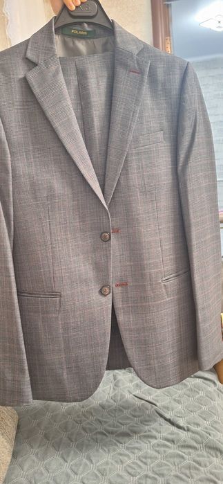 Продам костюм мужской