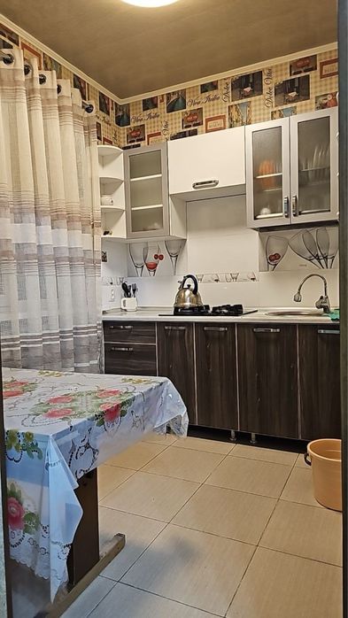 Продается 3 комнатная Чиланзар 2 Парк Гофур Гулом