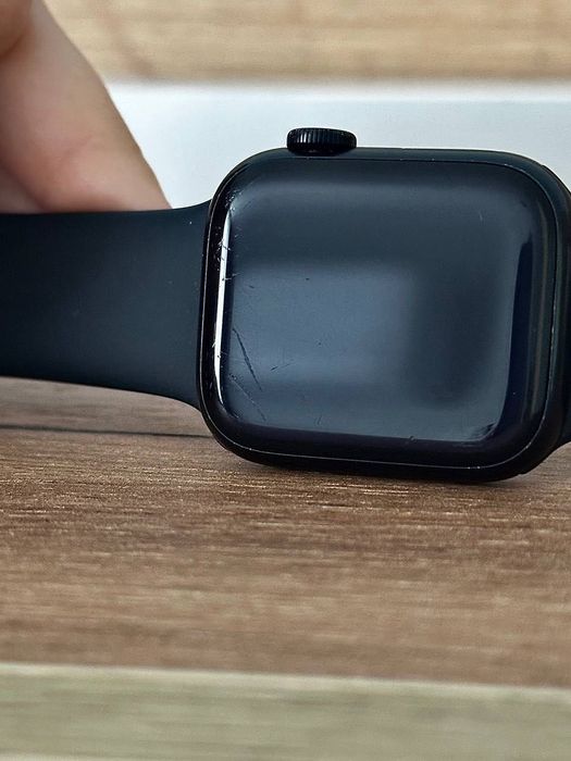Apple Watch Series 7 41mm LTE – с кутия и зарядно