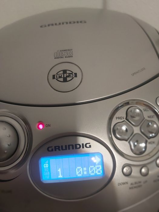 Radio cd player boombox Grundig dab-usb-stick-card-mp3