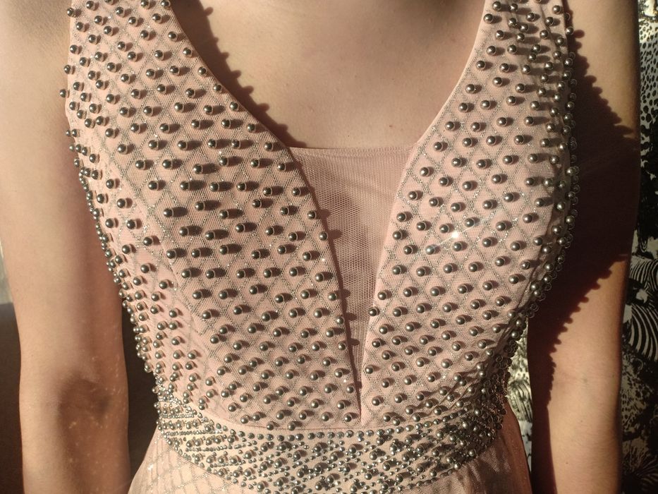 Платье на выпускной вечер