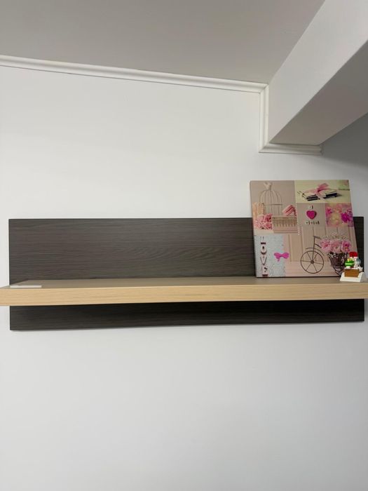 mobila living cu polite