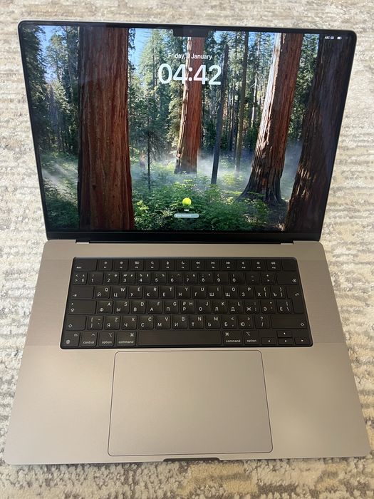 MacBook M1 Pro 16 дюймов