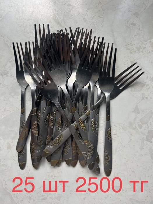 Срочно продам столовые наборы