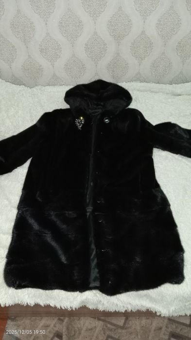 Шуба норковая, продам
