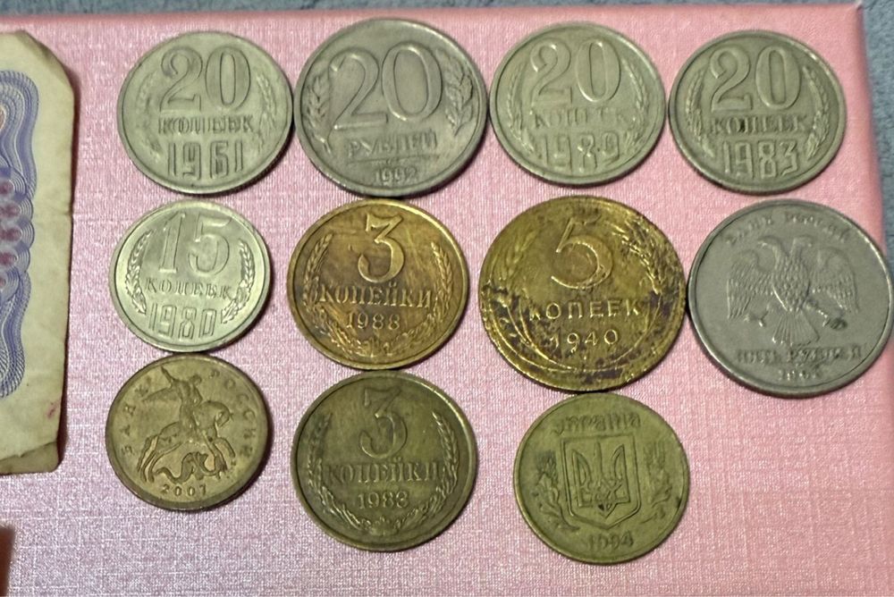 Продам коллекционные монеты