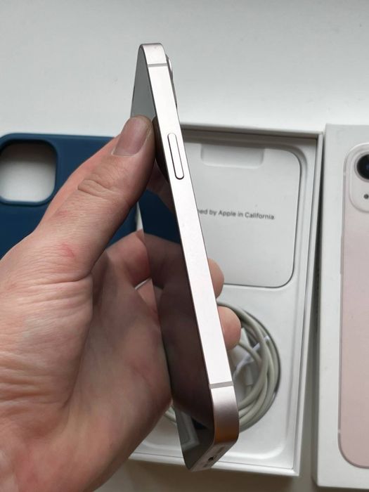 iphone 13 в идеале акб 100%