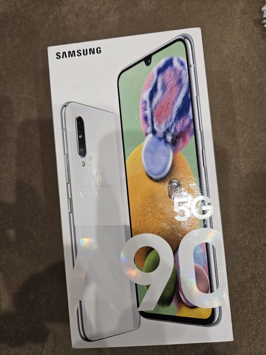 Samsung A90 като нов
