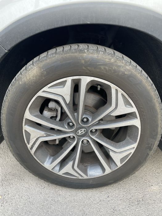 Шины Pirelli 235/55/19