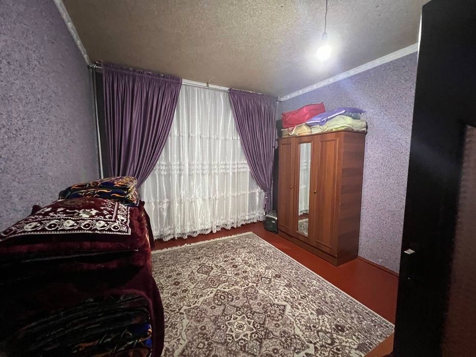 Сдается 2x комнатная квартира 
C обстановкой
В горде Алмалыке