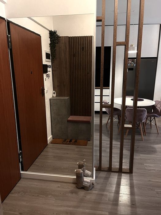 Apartament 2 camere de închiriat sector 4. Propietar