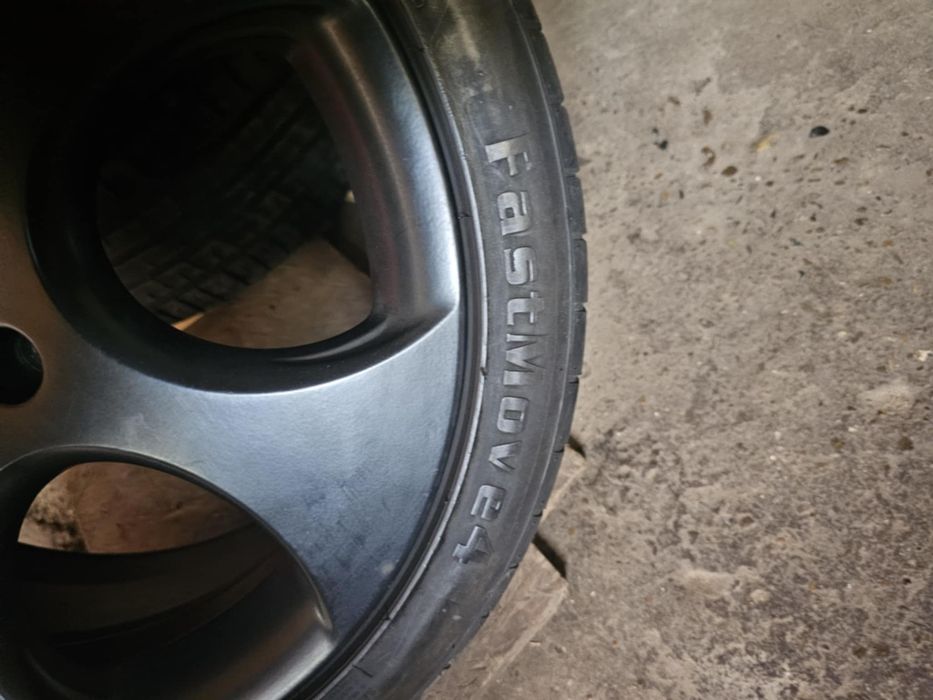 Vanzare de genti de masina