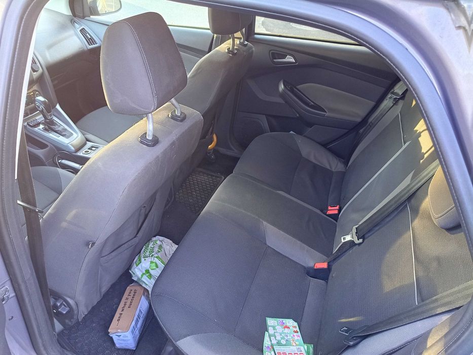 FORD Focus 2012 — imagine 5