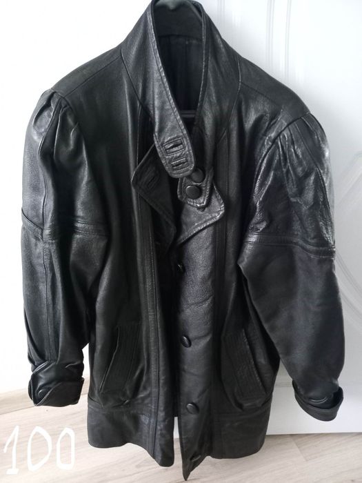 50% намаление на цените написани на снимките! Дамски кожени якета есте