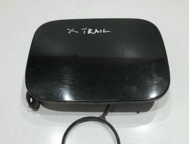 Capac / usa rezervor Nissan X-Trail culoare negru cod:kh3 SUV