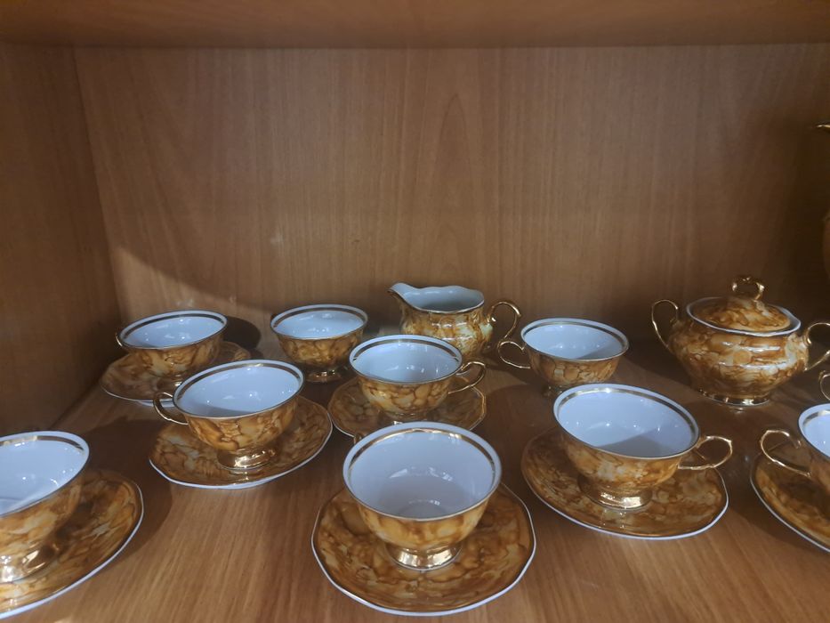 Чайный фарфоровый сервиз