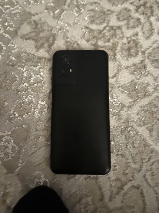 Redmi Note 12 s sotiladi xolati juda yaxshi faqat naqt tolov asosida