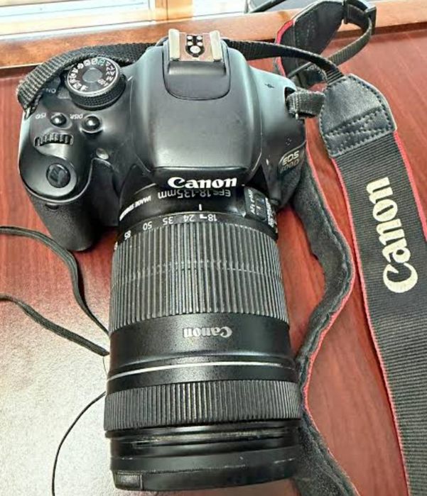 Фотоаппарат Canon Rebel T3i (600D) + объектив 18-135mm IS