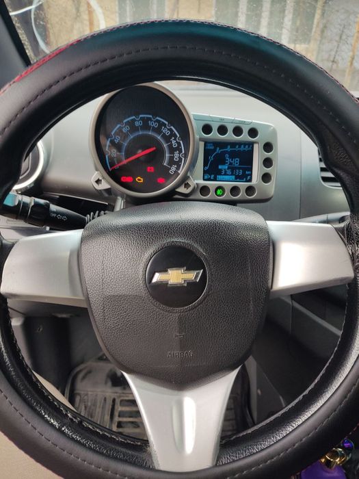 Спарк сотилади! 2-позиция ранги ок пробег 376000!