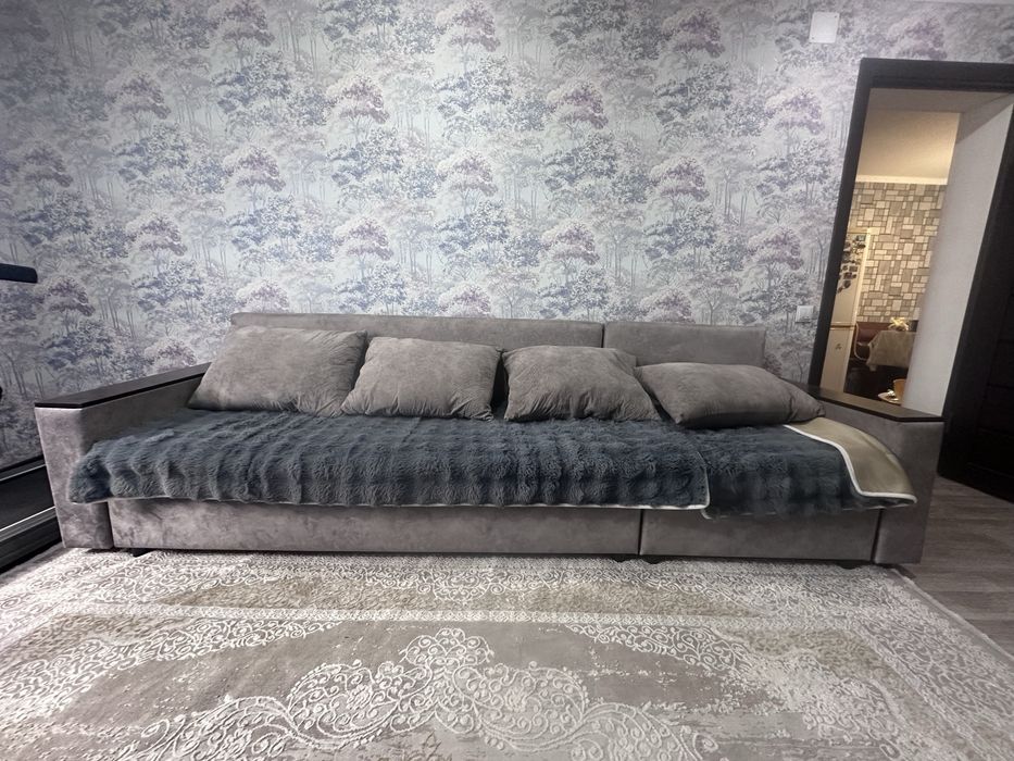 Диван,    3 метра