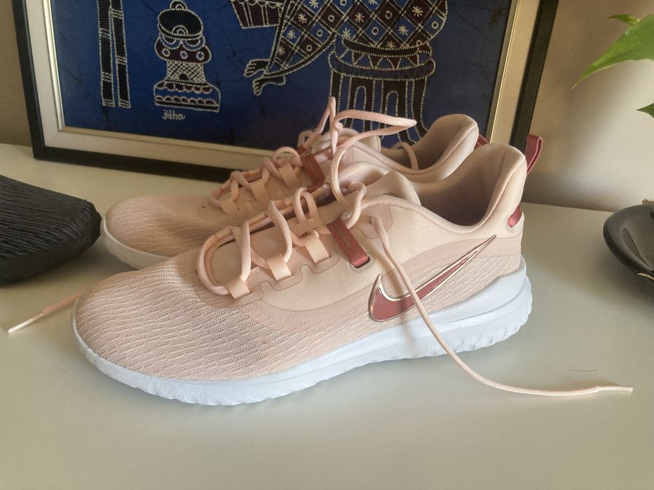 Маратонки Adidas и Nike - 30 лв чифт