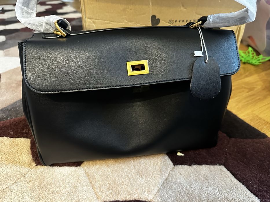 geanta rodeo balenciaga 35 black with gold metalic