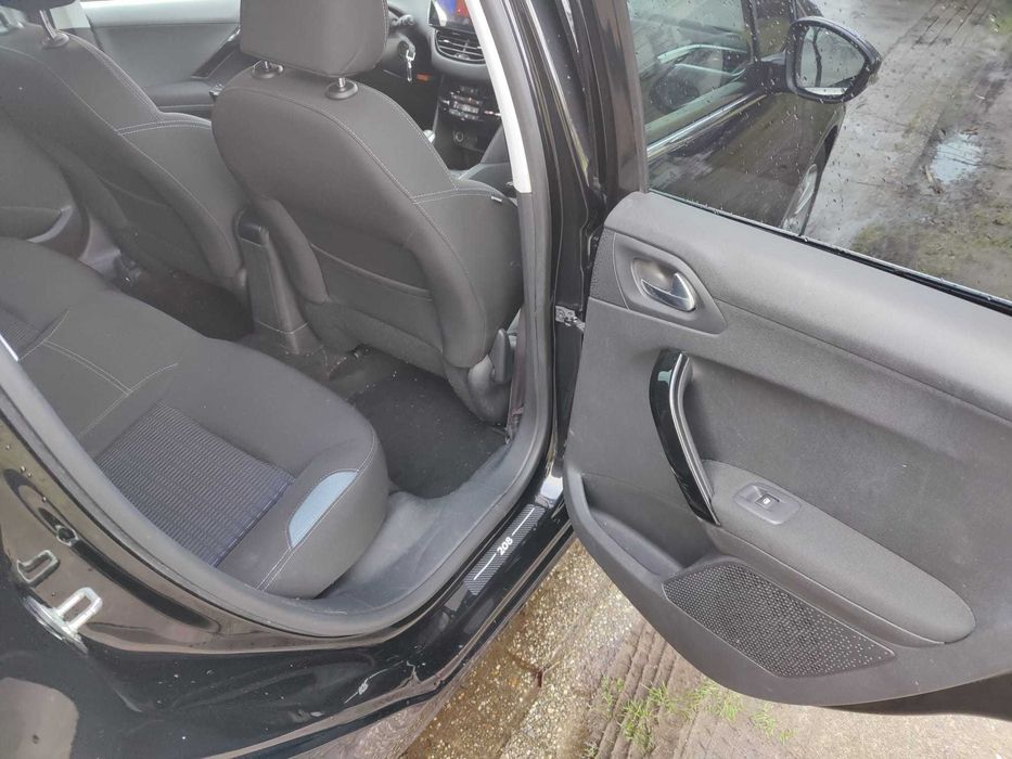 Vand Peugeot 208 1.6 Hdi 2014