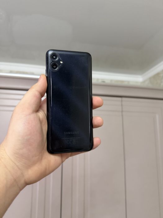 Продам Galaxy A04e/128G Срочно торг