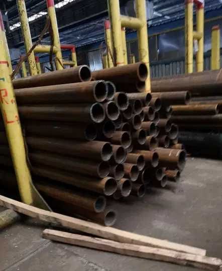 Vând țeavă metalică trasă, sudată elicoidal și longitudinal