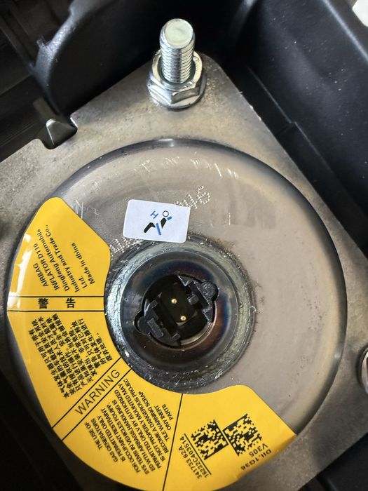 Airbag BMW G20 22 G30 G01 G02 G05 въздушна възглавница за волан колена