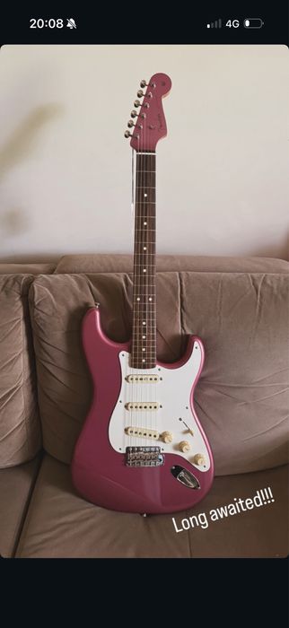 Fender char stratocaster japan