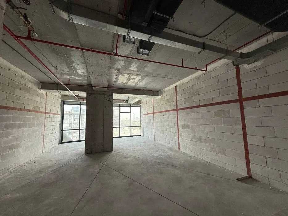 Срочно сдается помещение  Piramit Tower R333