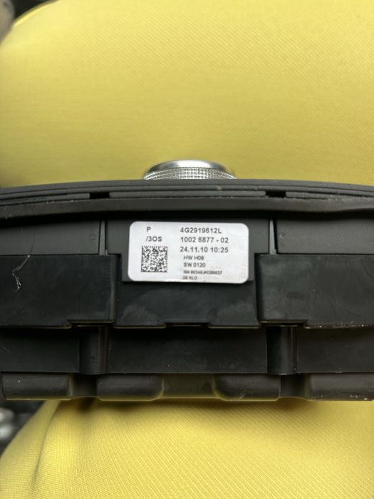 Rama nuca schimbator plus butoane Audi A7 2012 cod 4G2919612L