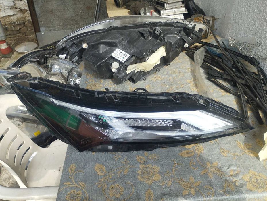 Десен фар фарове Nissan X-trail 2023 desen far farove Нисан х треил 23