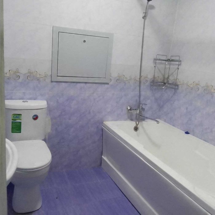 Қарши Ситидан 2 хонали яшашга тайёр уй сотилади, ижарачиси билан