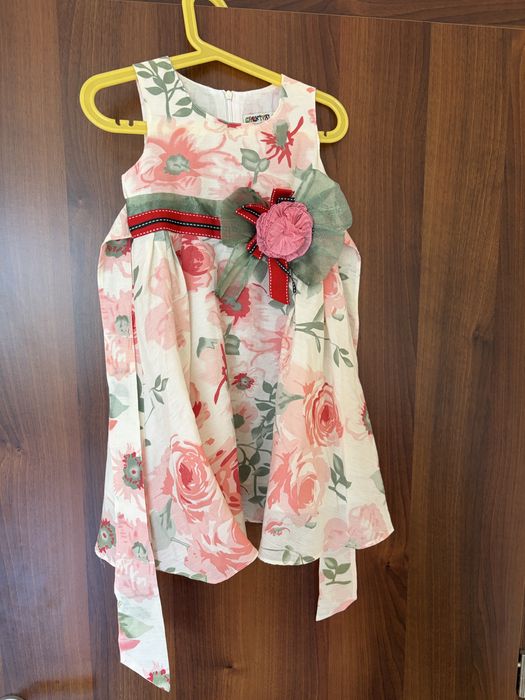 Детски рокли Guess, LS Waikiki, HM 110/116см
