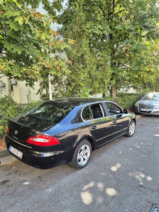 SKODA Superb 2011 — imagine 3