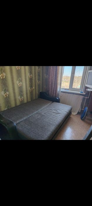Продаю диван в б/у