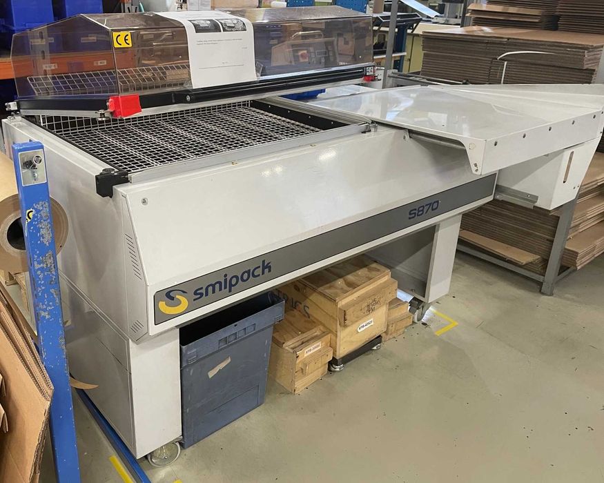 Masina de ambalat cu folie termocontractabila