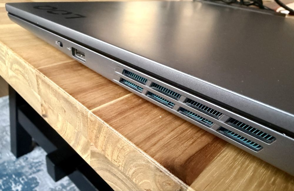 Lenovo LQQ, RTX4060,16RAM,1TB SSD